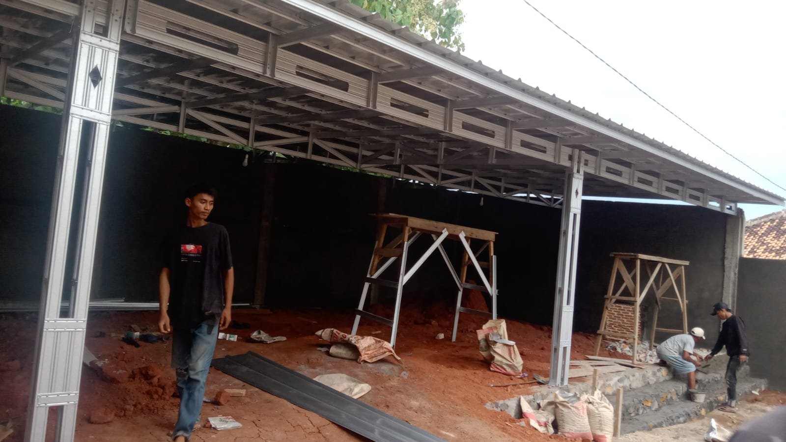 Dokumentasi hasil pekerjaan baja ringan