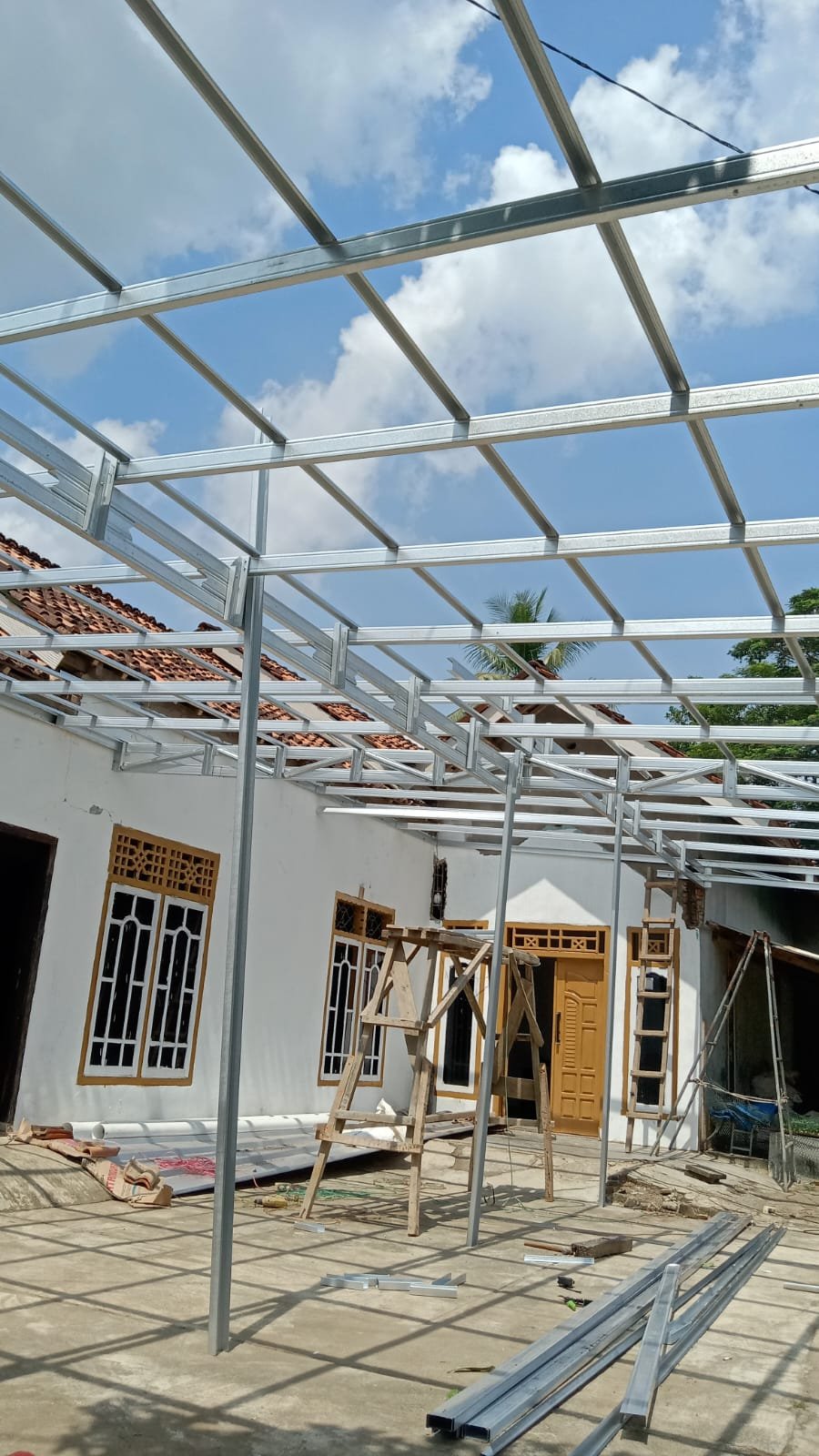 Dokumentasi hasil pekerjaan baja ringan